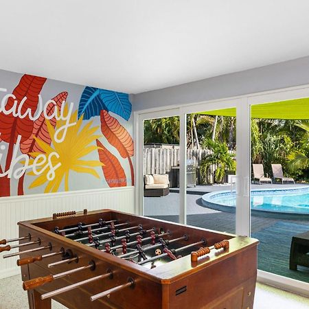 Trendy 3-Bedroom Villa With Saltwater Pool And Yard 劳德代尔堡 外观 照片
